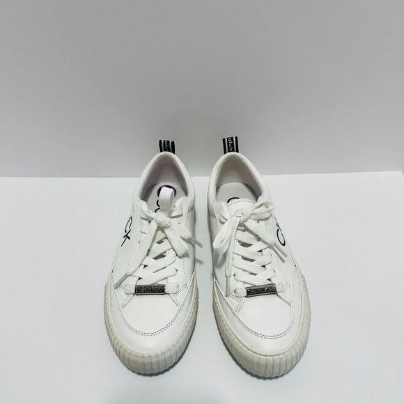 CALVIN KLEIN Women's Lariss Round Toe Lace-up Casual Sneaker - Picture 5 of 8